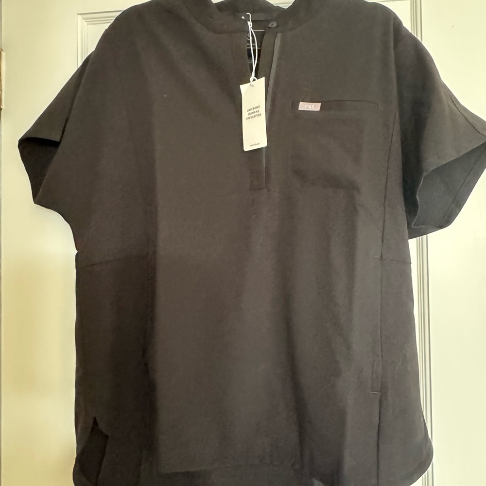 Men's Black Short Sleeve Shirt